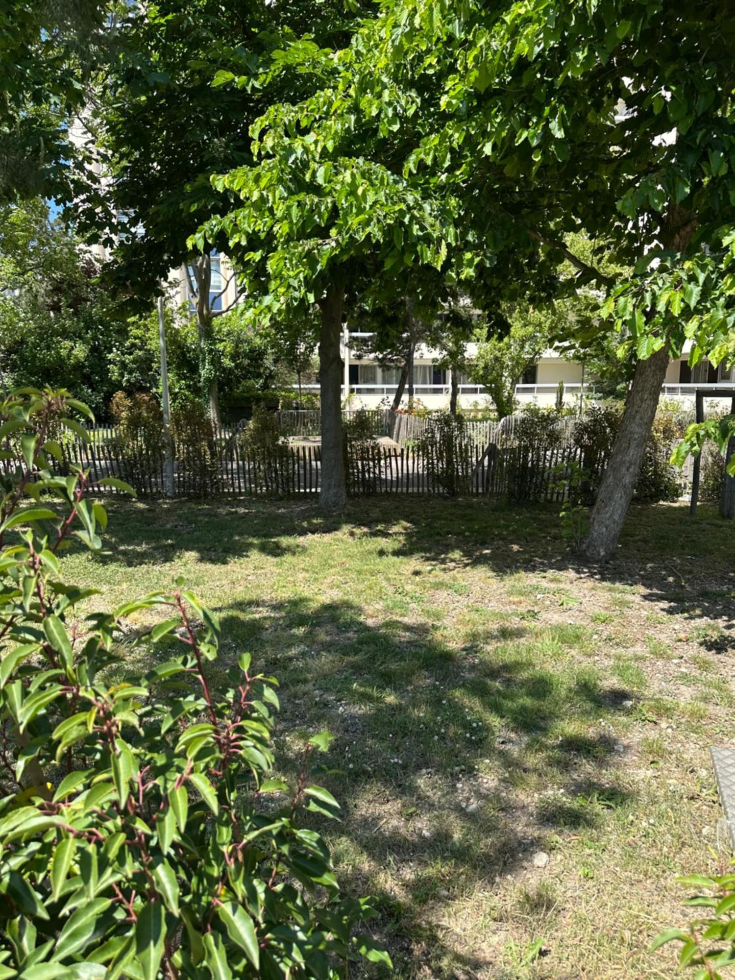 Joli Appartement 49 M² Proche Centre Paris, Issy-les-Moulineaux Kültér fotó